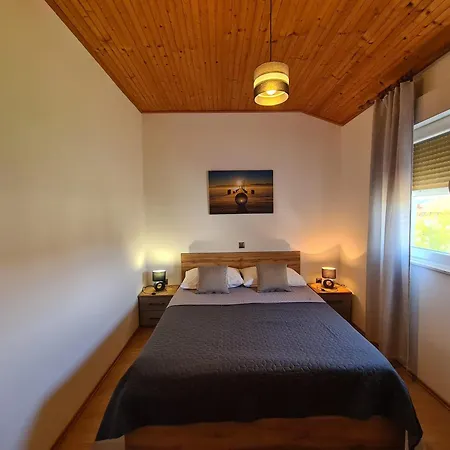 Angela Rab Apartmán