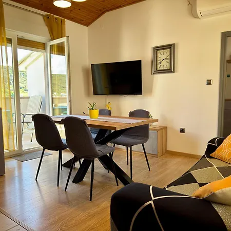 Angela Rab Apartmán